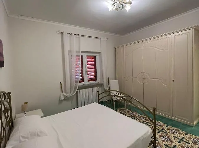 E Flat Park And Pool بيت للعطل