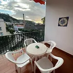 E Flat Park And Pool Holiday home Sorrento