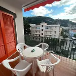 E Flat Park And Pool Holiday home Sorrento