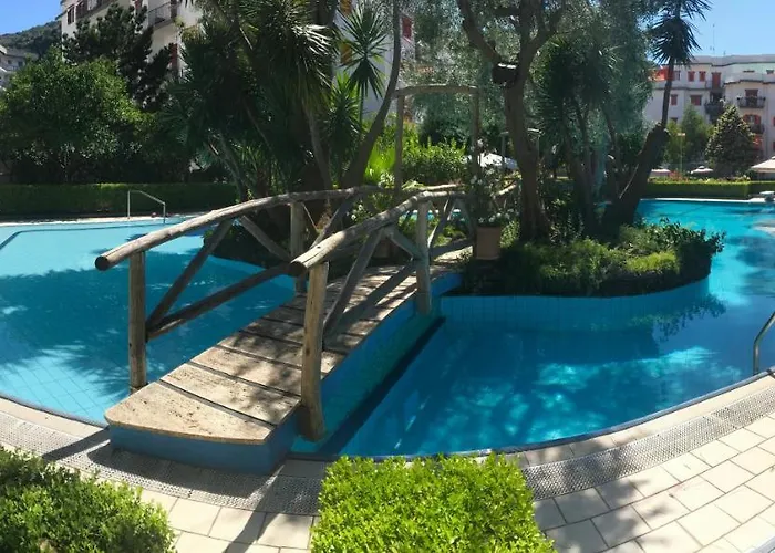 E Flat Park And Pool * Σορέντο