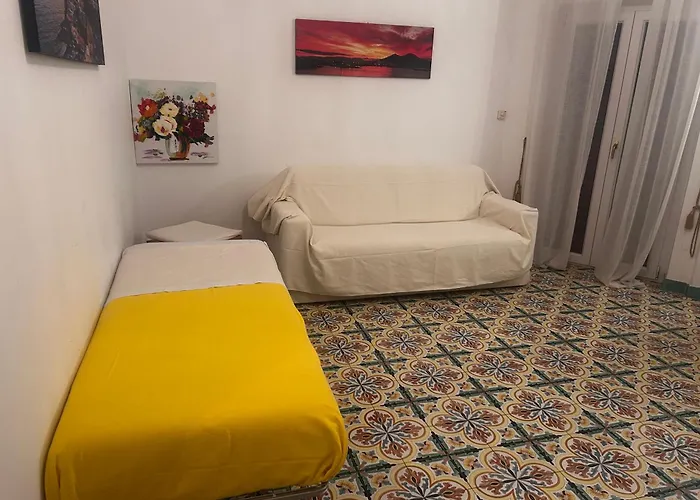 E Flat Park And Pool *