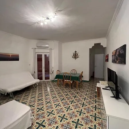 E Flat Park And Pool 索伦托