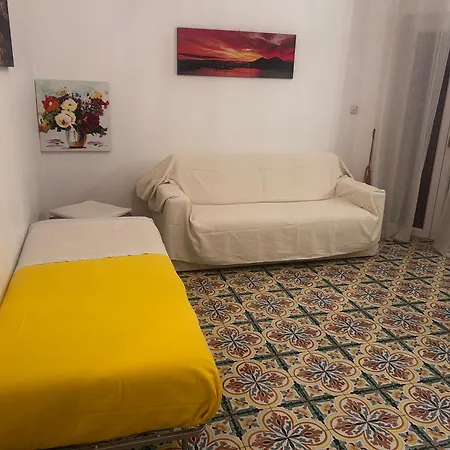 E Flat Park And Pool *