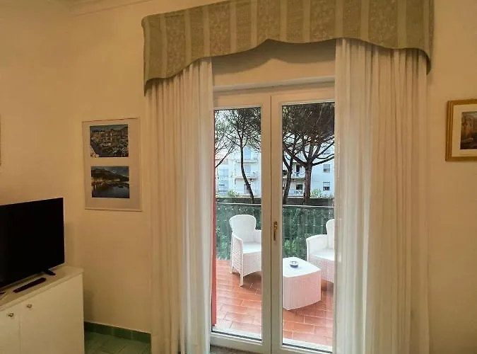 Tatil Evi E Flat Park And Pool Sorrento